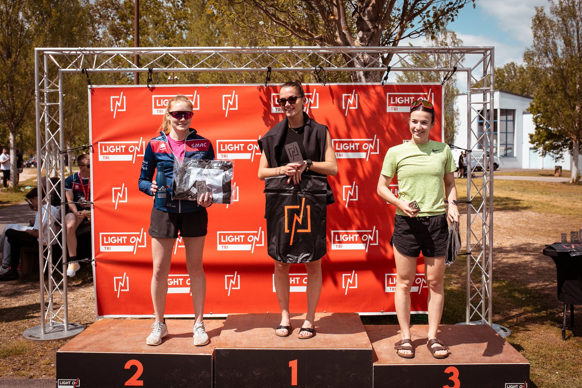 Podium féminin, LIGHT ON RUN Madine